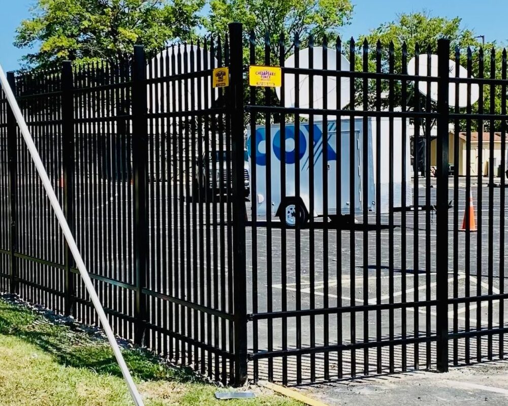 Commercial Fencing